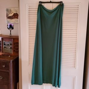 Lularoe XL Maxi skirt, forest green